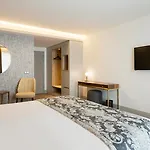 Hotel Acta The Avenue 4*