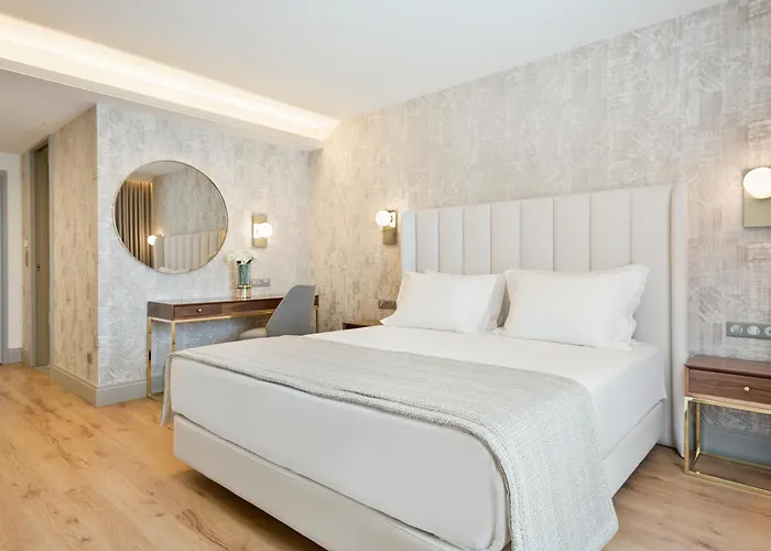 Acta The Avenue 4* Oporto