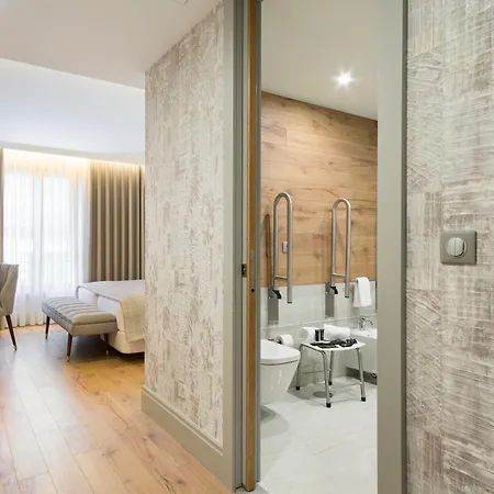 Acta The Avenue 4* Porto