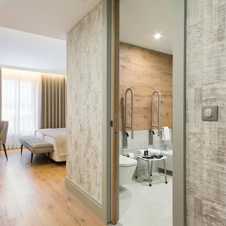 Acta The Avenue 4* Oporto