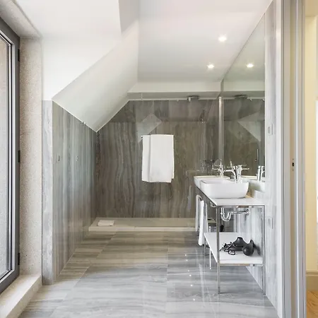 Hotel Acta The Avenue