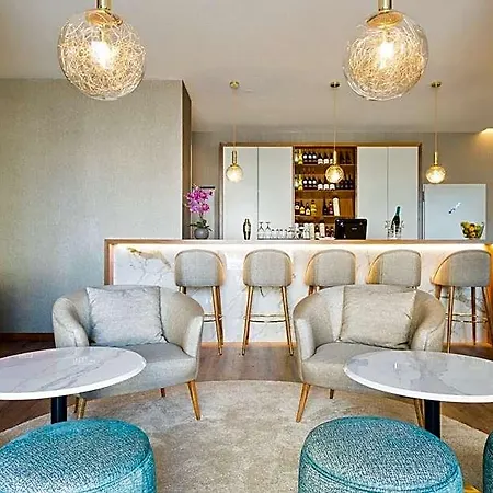 Acta The Avenue 4* Porto