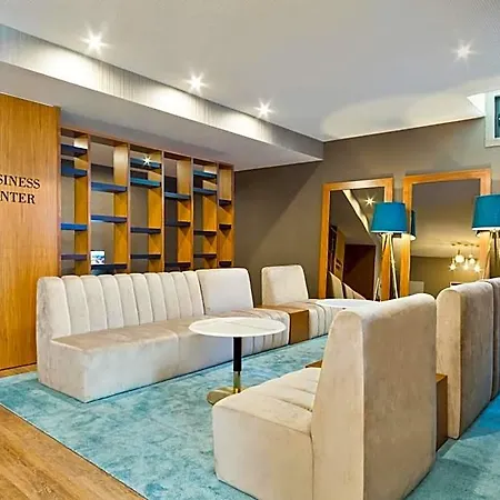 Acta The Avenue 4* Porto