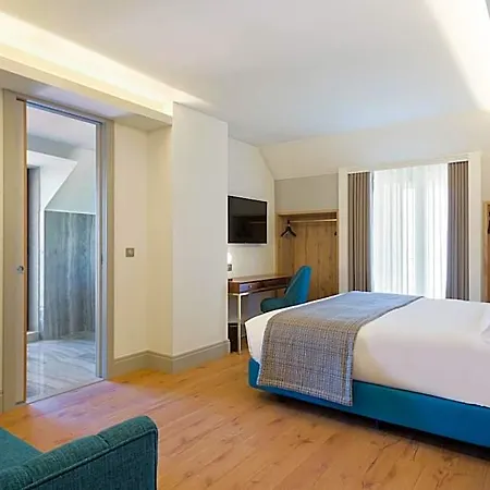Hotel Acta The Avenue