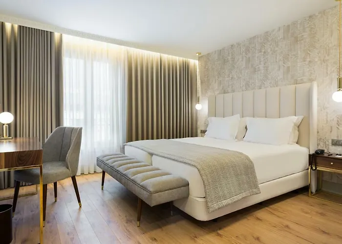 Acta The Avenue Hotel Oporto