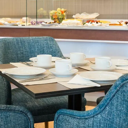 Acta The Avenue Hotel Oporto