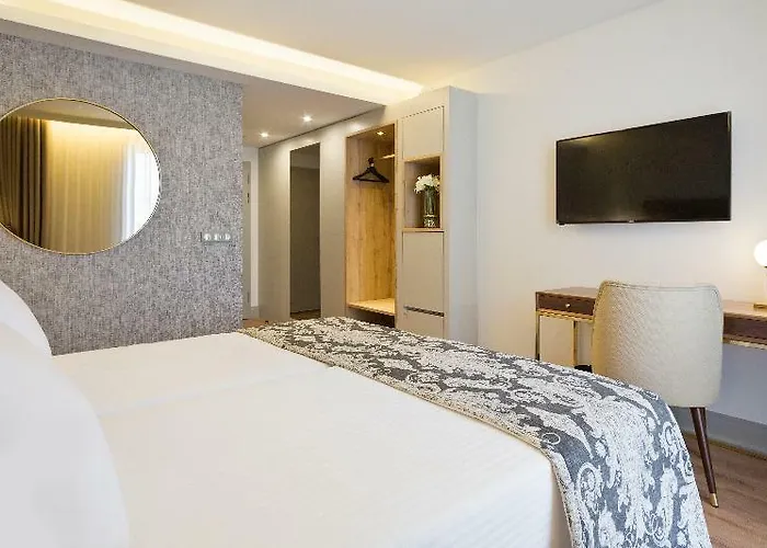 Hotell Acta The Avenue 4*